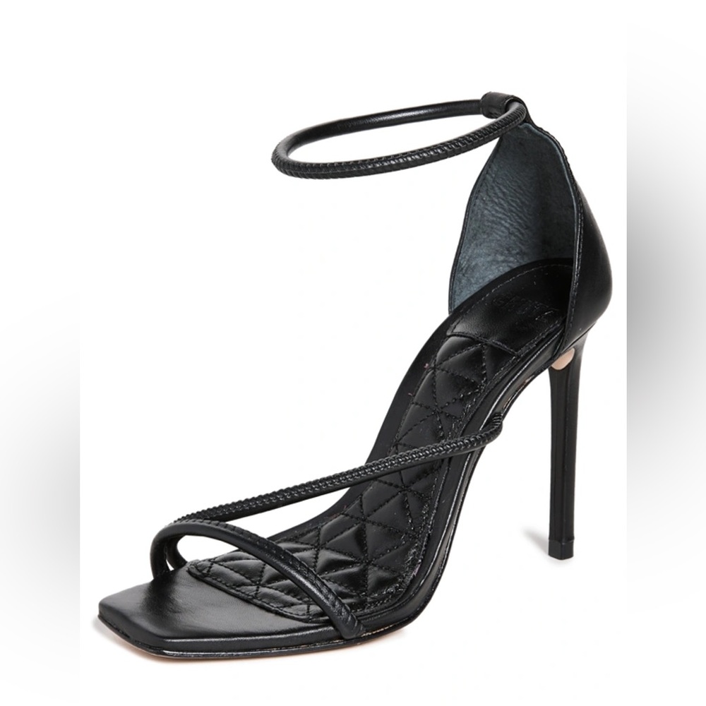 BLACK STRAP HEELS